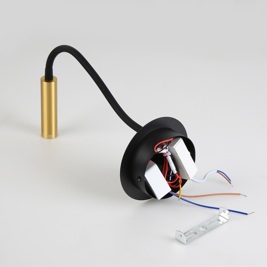 Brilagi - LED Pielāgojama sienas lampa ar USB portu MAYA LED/3W/230V 4000K melna/zelta