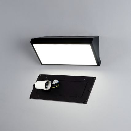 Brilagi - LED aptumšojams āra sienas gaismeklis TRIANGLE 1xE27/6W/230V 2700-6500K IP65 melns