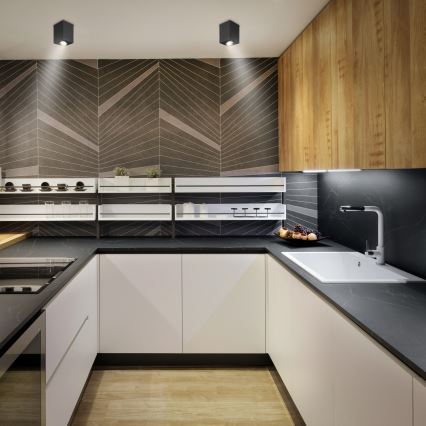 Brilagi - LED RGBW ar regulējamu spilgtumu virziena gaismeklis MIA 1xGU10/30W/230V 2700-6500K Wi-Fi 100x80 mm melns