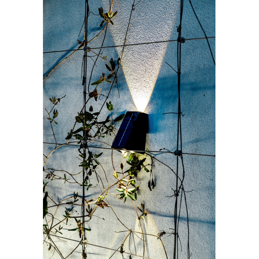 Brilagi - LED Saules enerģijas sienas lampa PYRAMID LED/2W/3,2V 1300 mAh IP54