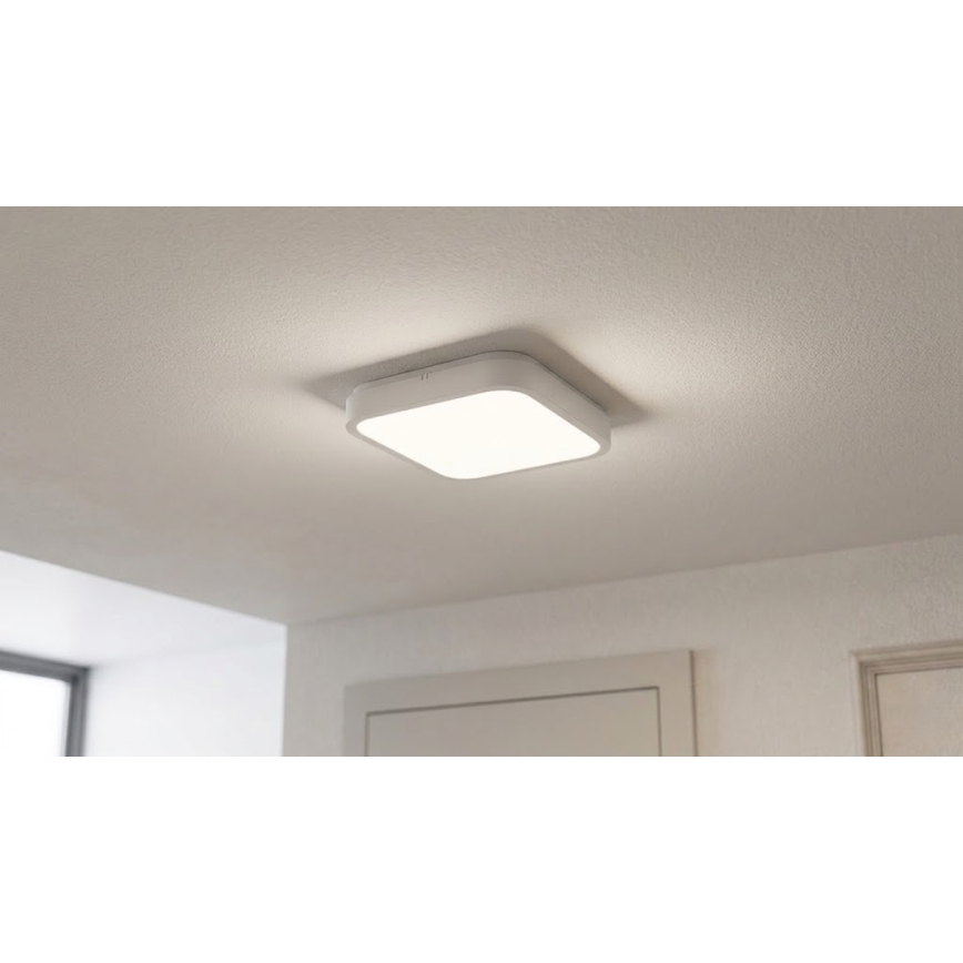 BRILAGI - LED vannas istabas griestu lampa ar sensoru ZENNA LED/18W/230V 28,5x28,5 cm IP44 balta + tālvadība