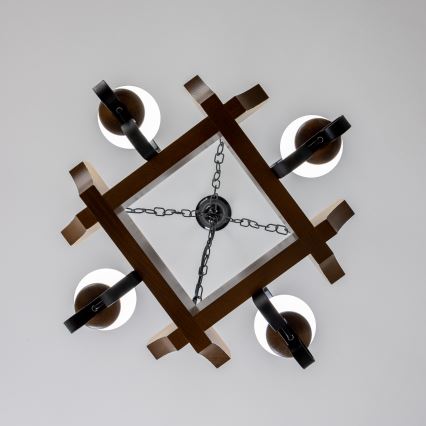 Brilagi - Lustra ar ķēdi QUEEN 4xE14/40W/230V dižskābardis/rieksts