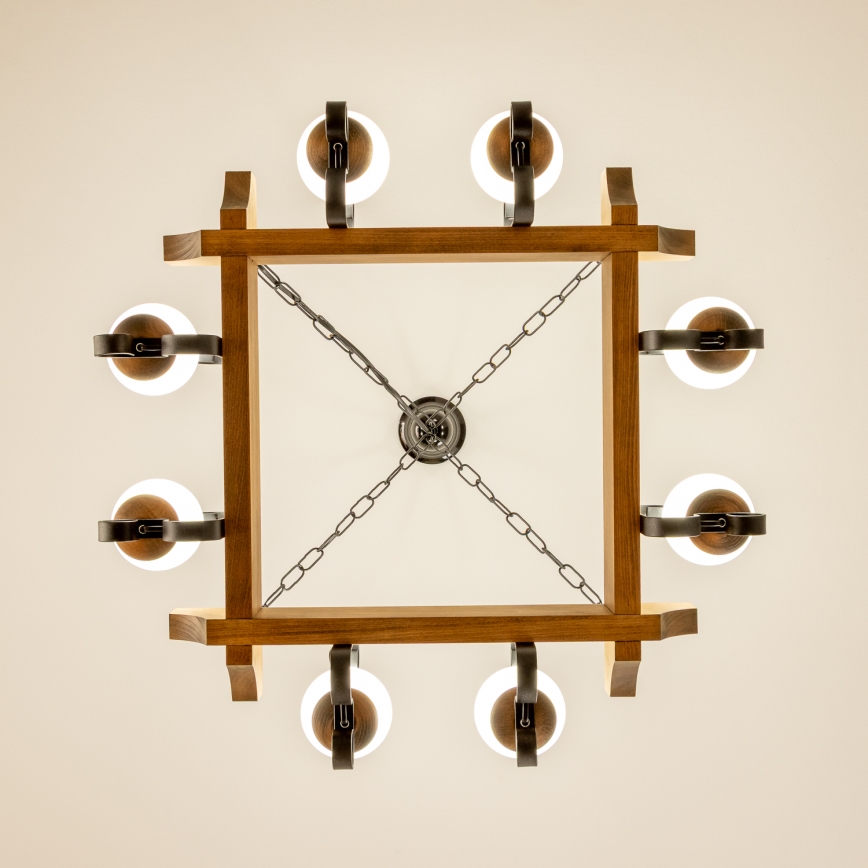 Brilagi - Lustra ar ķēdi QUEEN 8xE14/40W/230V dižskābardis