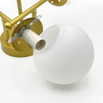 Brilagi - MALIVA uz virsmas piestiprināma griestu lustra 3xE14/15W/230V zelta/balta