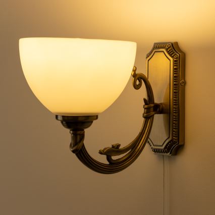 Brilagi - Sienas lampa CLASSIC 1xE27/60W/230V misiņš