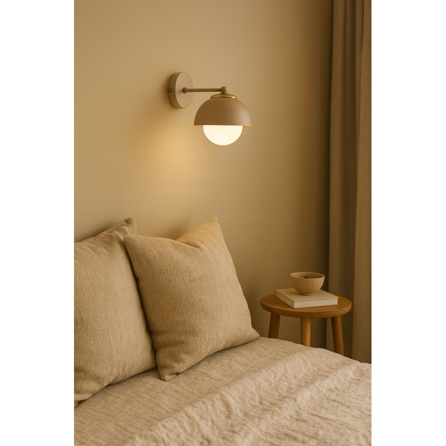 Brilagi - Sienas lampa COSMO 1xE27/60W/230V bēša/zelta