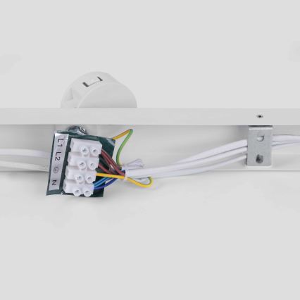 BRILAGI - Spot gaismeklis SELE LONG 8xGU10/30W/230V balts