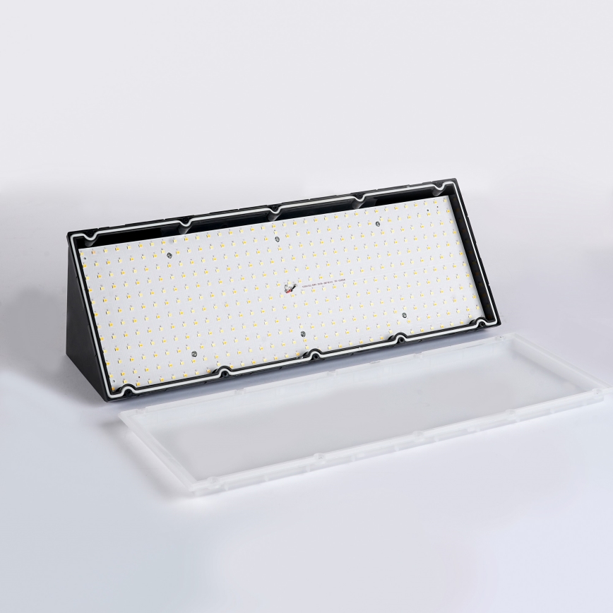 Brilagi - LED āra sienas gaismeklis TRIANGLE LED/42W/230V 3000/4000/6500K 45 cm melns IP65