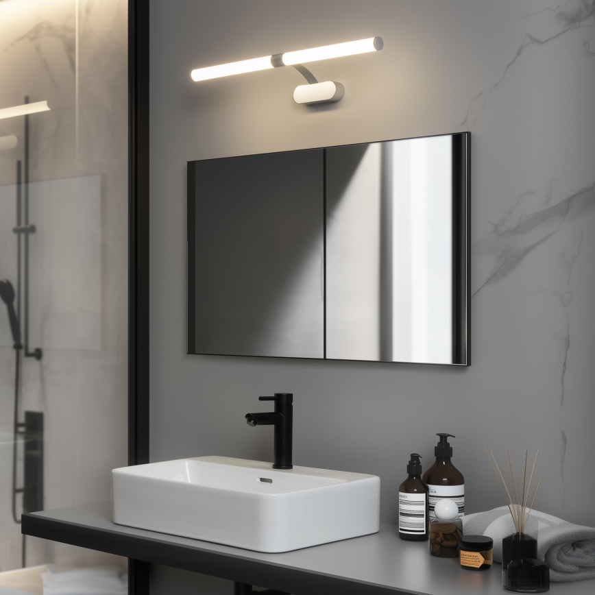 Brilagi - LED vannas istabas spoguļa apgaismojums 2 vienā TUBEO LED/8W/230V 60 cm IP44 sudraba