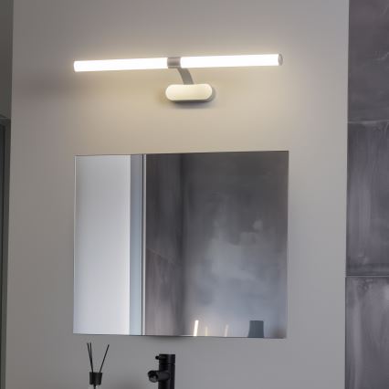 Brilagi - LED vannas istabas spoguļa apgaismojums 2 vienā TUBEO LED/8W/230V 60 cm IP44 sudraba