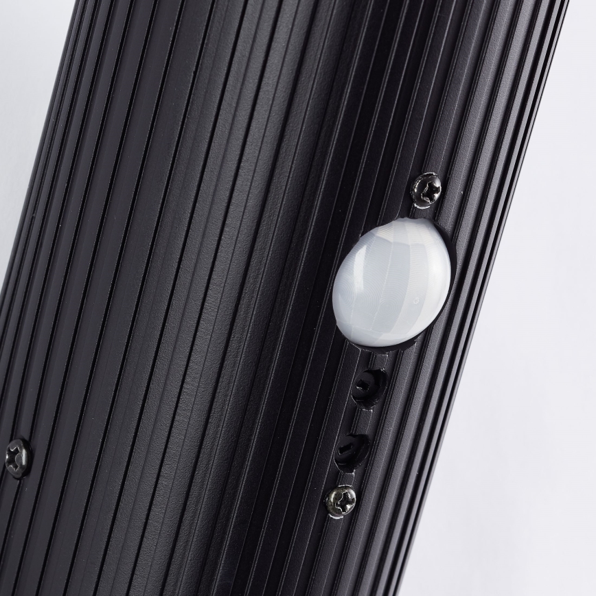 Brilliant - Āra sienas lampa ar sensoru KALEO 1xE27/10W/230V IP44 melna