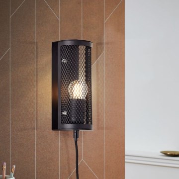Brilliant - Sienas lampa MAZE 1xE27/40W/230V melna