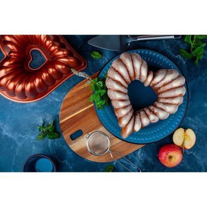 Bundt kūkas forma KITCHISIMO sirds/vara krāsā