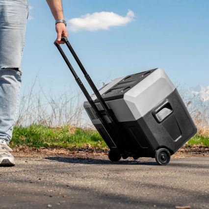 Ceļojumu ledusskapis ar LCD ekrānu 40 l 230V/12V/24V melna