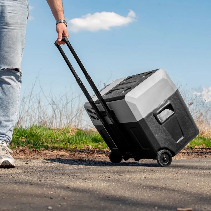 Ceļojumu ledusskapis ar LCD ekrānu 40 l 230V/12V/24V melna