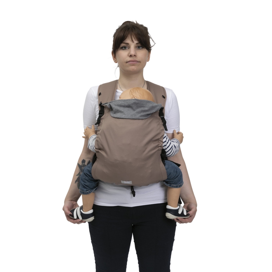 Chicco - Bērnu ergosoma SKIN FIT brūna
