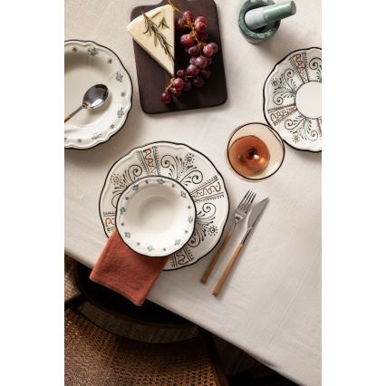 Daudzkrāsains 24 daļu porcelāna trauku komplekts