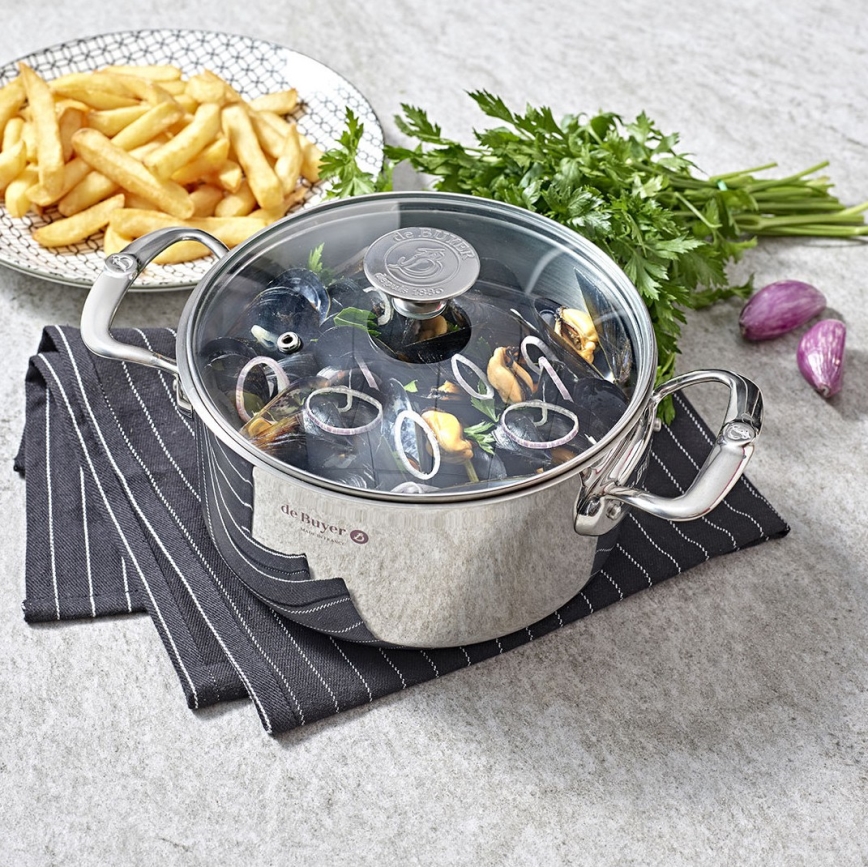 De Buyer 3427.24 - Katls MILADY ar vāku, 24 cm, no nerūsējošā tērauda