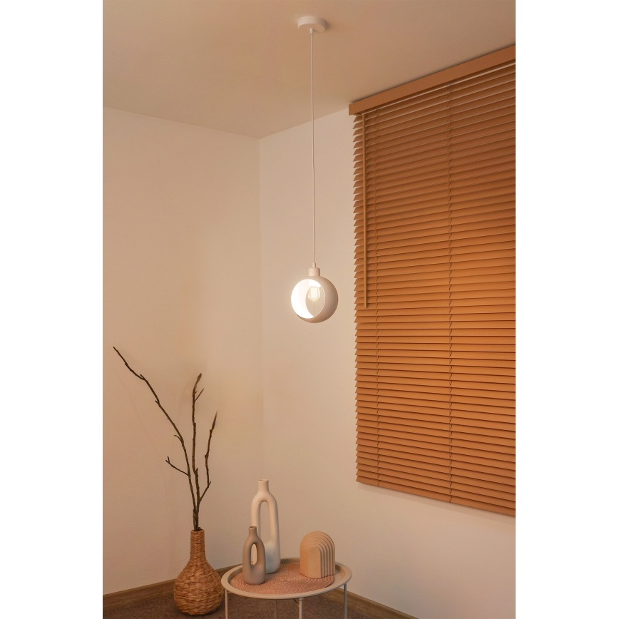 Duolla - Karājama lustra ar vadu IRONLINE 1xE27/15W/230V balta