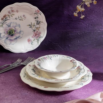 Ēdiena servīze 24 gab daudzkrāsaina/porcelāns