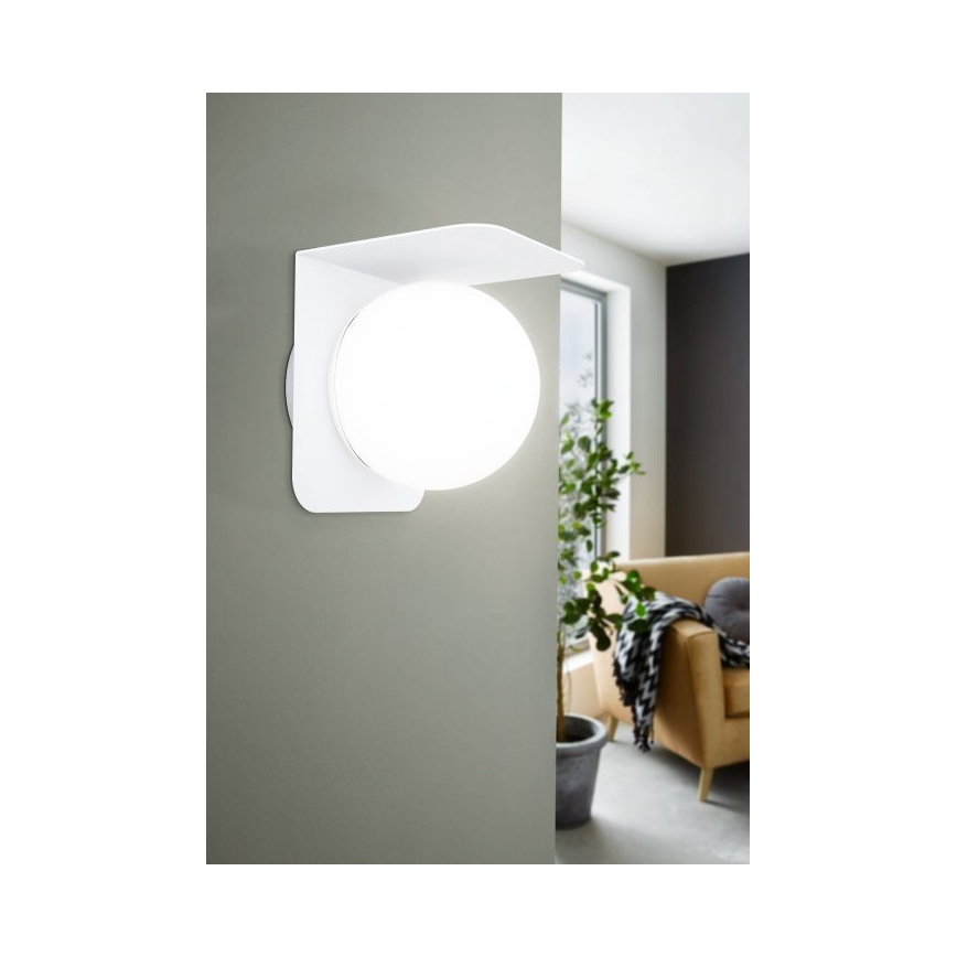 Eglo 31052 - LED RGBW Aptumšojama āra lampa CORRIENTES 1xE27/9W/230V IP44 balta