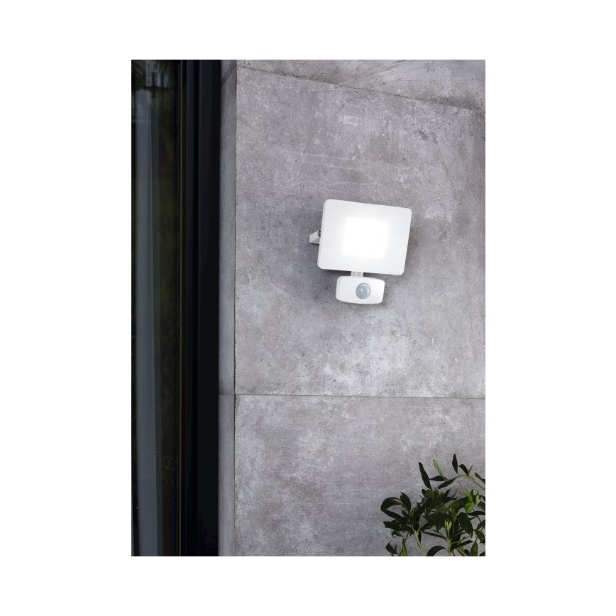 Eglo - LED plūdu gaismeklis ar sensoru LED/20W/230V IP44