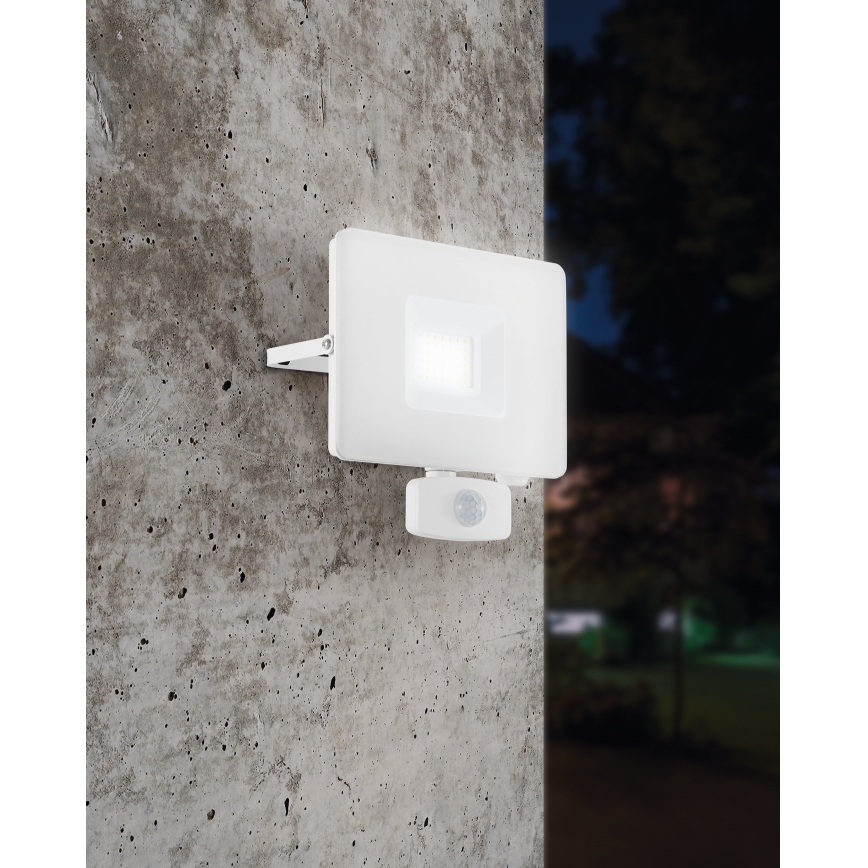 Eglo - LED prožektors ar sensoru LED/30W/230V IP44