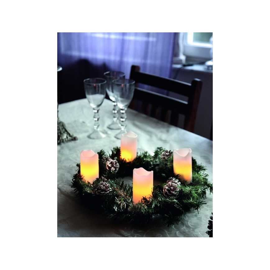 Eglo - komplekts: 4x LED Ziemassvētku rotājumi, 1x LED / 0,18 W / 2x CR2032 + tālvadība