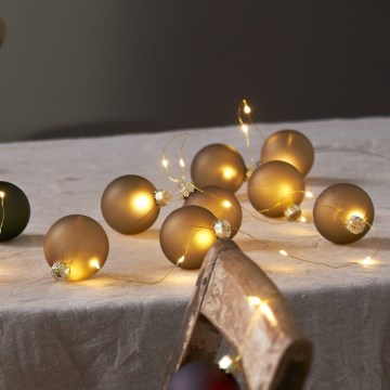 Eglo 411557 - gaismas virtene BLISS 22xLED/3xAA 2,6m siltā balta