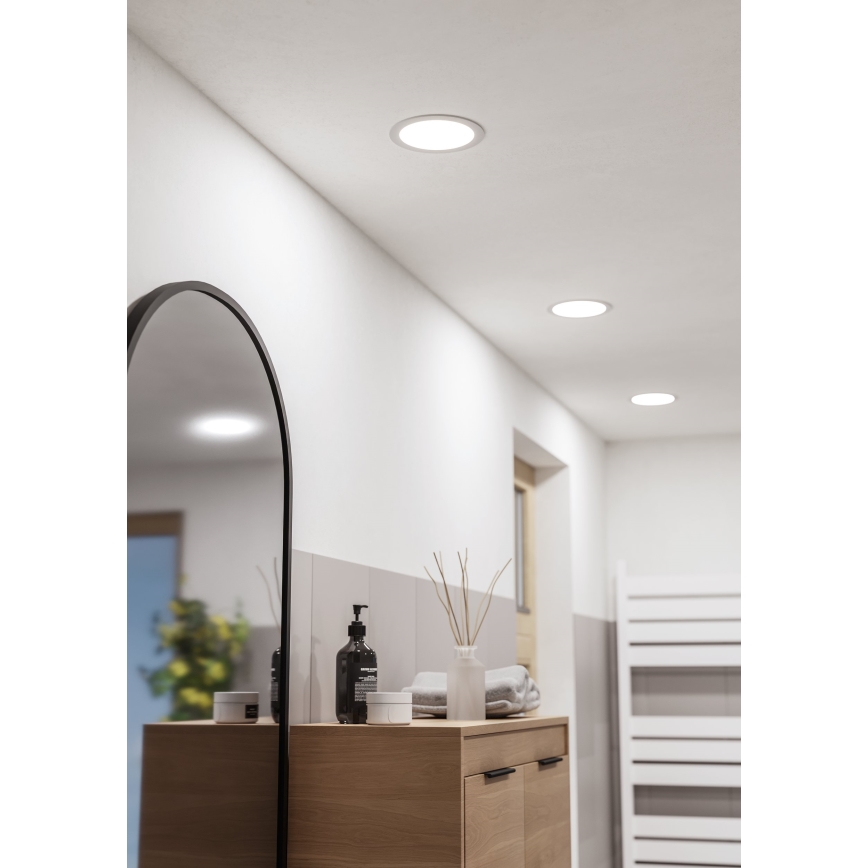 Eglo - LED vannas istabas iebūvējamais griestu gaismeklis LED/10,5W/230V 2700/4000/6500K Ø16,8 cm IP44 balts