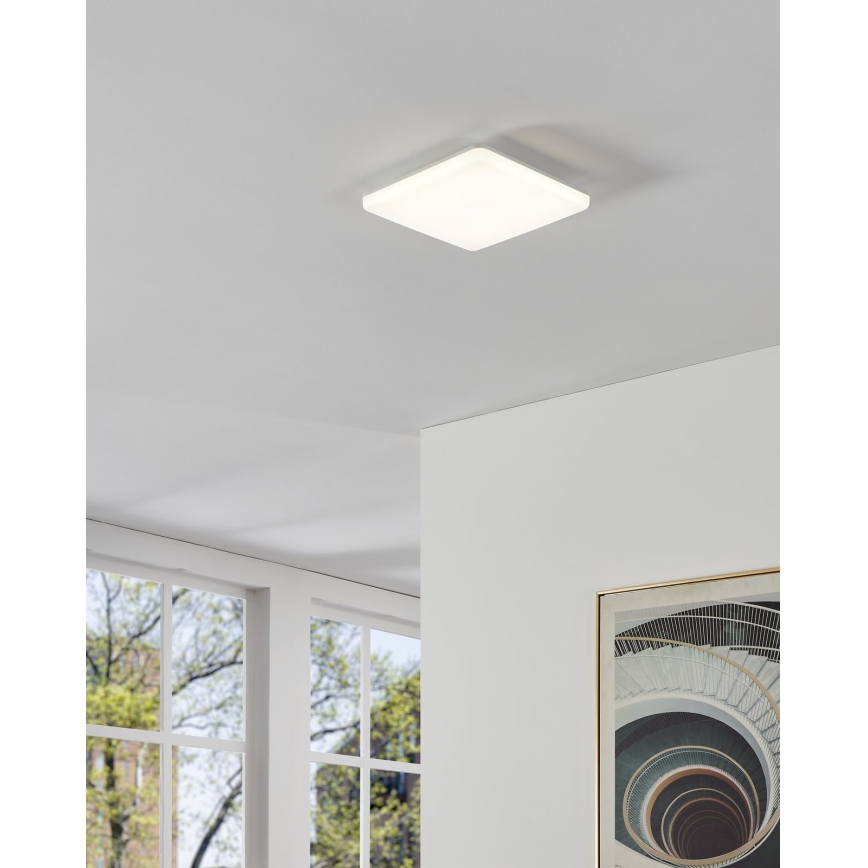 Eglo - LED vannas istabas griestu gaismeklis LED/20W/230V 2700/4000/6500K 31x31 cm IP54 balts