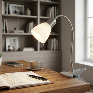 Eglo 92932 - LED lampa ar klipu DAKAR 3 1xE14/4W/230V