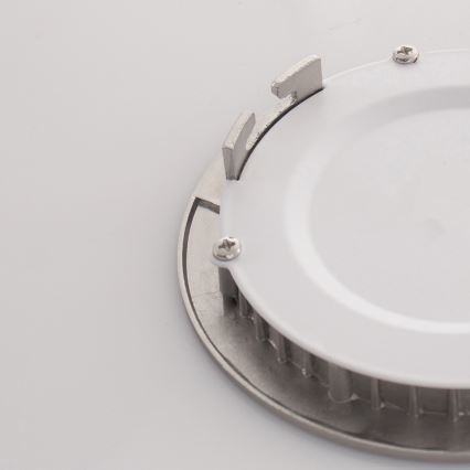 Eglo 95467 - LED iebūvējamais griestu gaismeklis FUEVA 1 1xLED/5,5W/230V Ø 12 cm