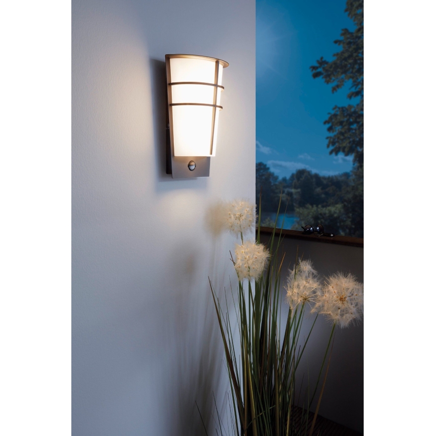 Eglo - Āra LED sienas gaismeklis ar sensoru 2xLED/2,5W IP44