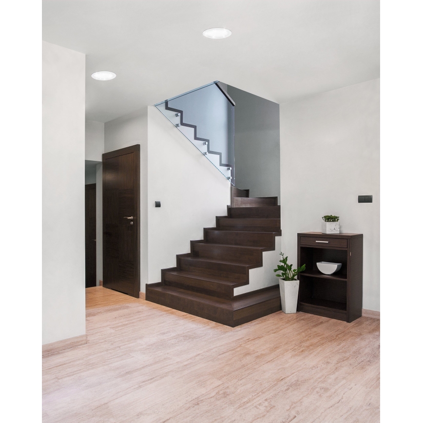 Eglo - LED iebūvējams griestu gaismeklis LED/21W/230V