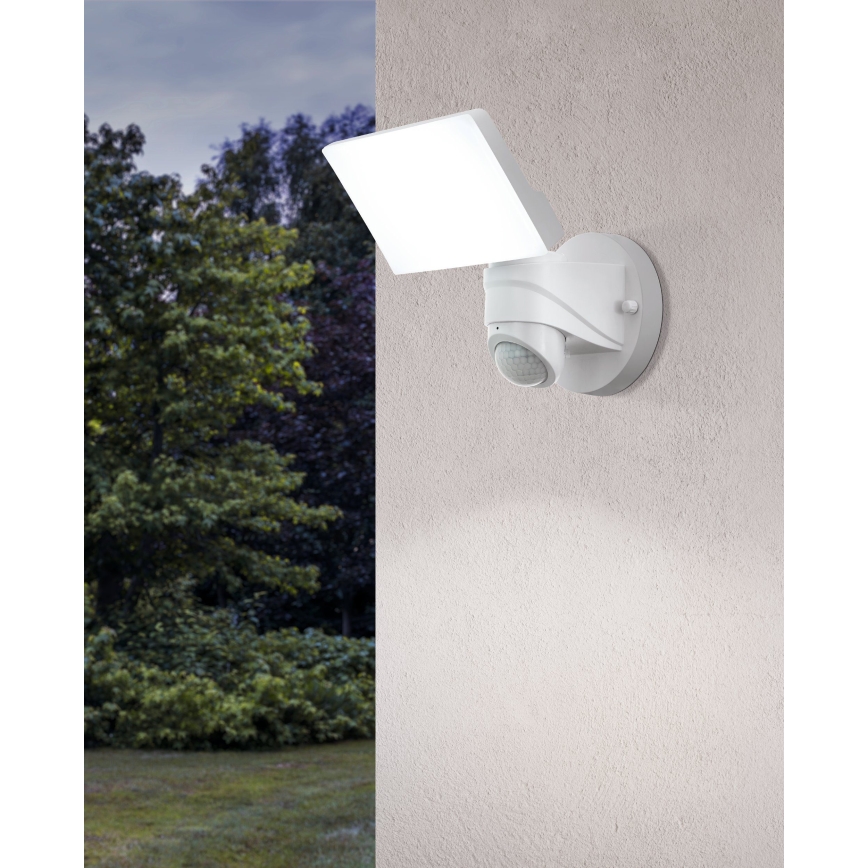Eglo - LED Āra gaismeklis ar sensoru LED/15W/230V IP44