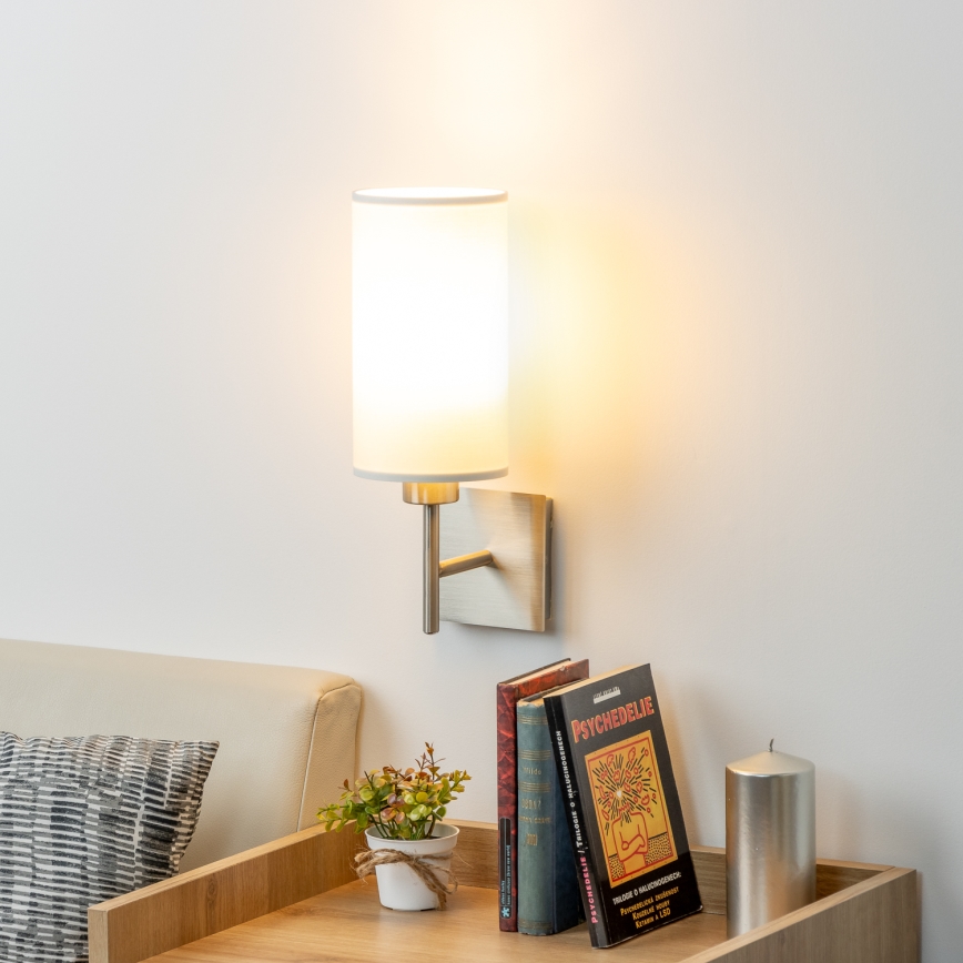 Eglo - LED Sienas lampa TUNJA 1xE27/60W/230V matēts hroms/balta