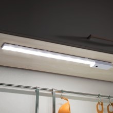 Eglo - LED Virtuves zem skapīša sensora lampa LED/8,1W/230V