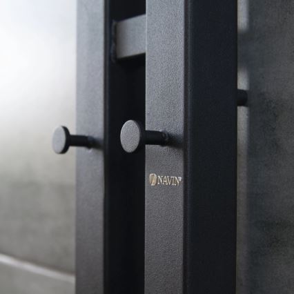 Elektriskais dvieļu žāvētājs ar termostatu SILOUETTE, 106 W, 150 x 9 cm, melns, labais