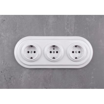 Elhard - Trīskārša retro stila keramikas sadzīves kontaktligzda ar rāmi SCHUKO 230 V balta