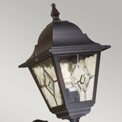 Elstead - Āra sienas lampa ar sensoru NORFOLK 1xE27/100W/230V IP43