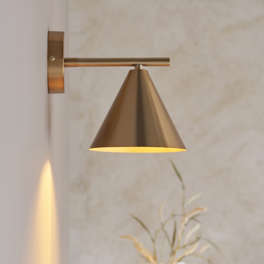 Endon 102893 - Sienas starmetis CAPE 1xE14/7W/230V misiņš