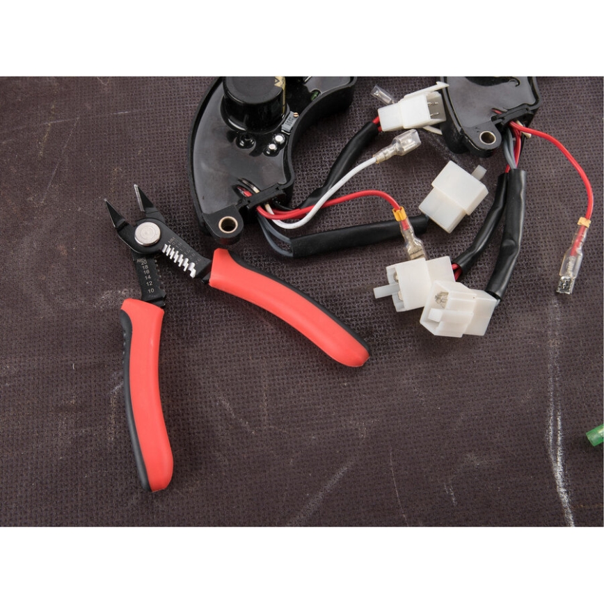 Extol Premium - šķērsgriešanas/vadu izolācijas knaibles 150 mm