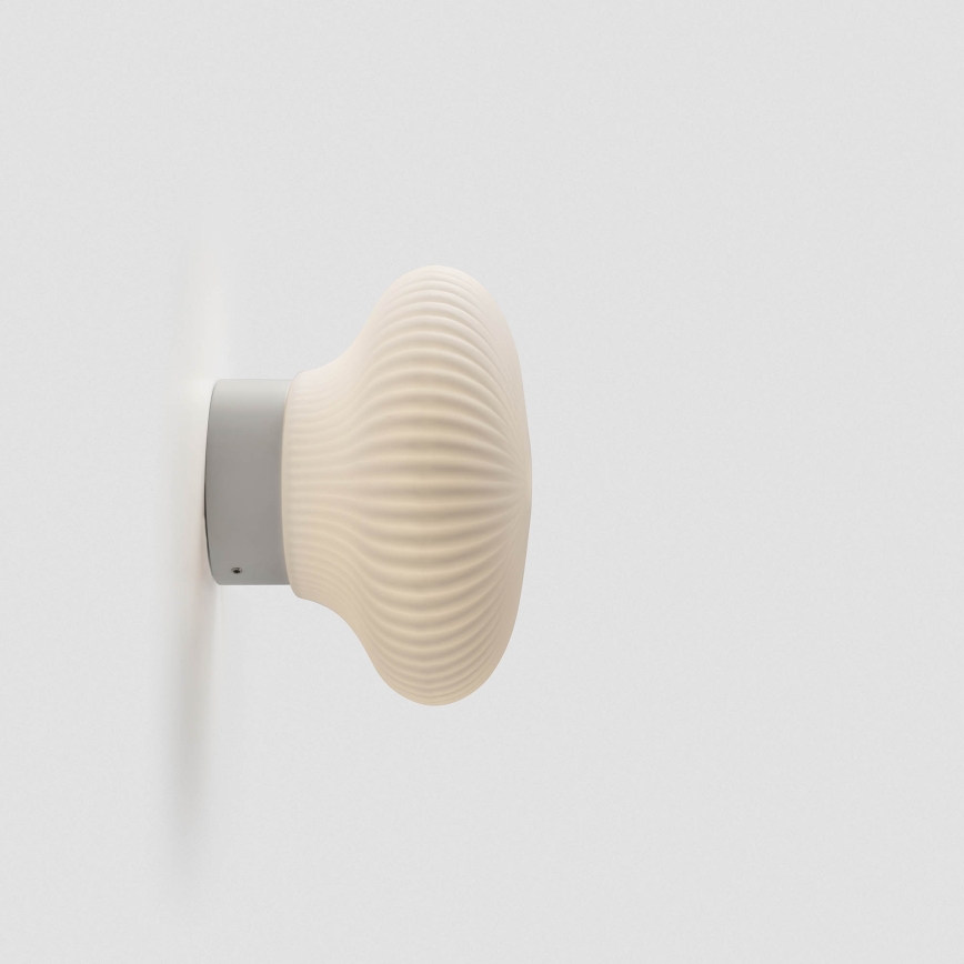 FARO 28299 - LED sienas gaismeklis vannas istabai ISABELLE LED/8W/230V CRI 90 IP44 balts