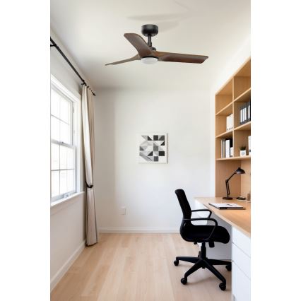 FARO 33806-1TW - LED dimbējamais griestu ventilators HEYWOOD ar LED 10 W / 230 V, gaismas temperatūra 2700/3000/4000 K, koka/melna apdare, Ø 90 cm + tālvadības pults