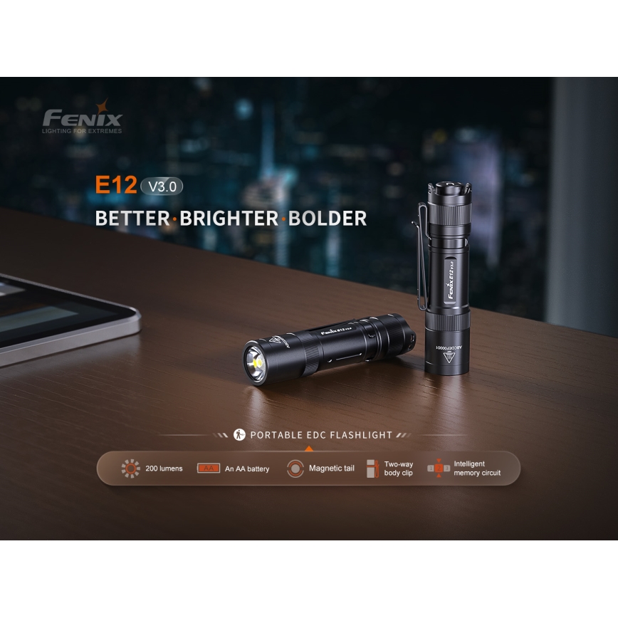 Fenix E12V30 - regulējams LED uzlādējamais lukturis LED/1xAA 2000 mAh IP68 200 lm 100 h melns