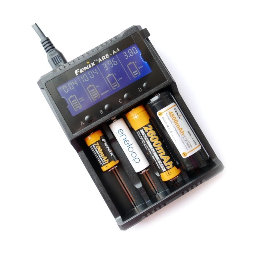 Fenix FENAREA4 - Bateriju lādētājs 4xLi-ion/AAA/AA/C 5V