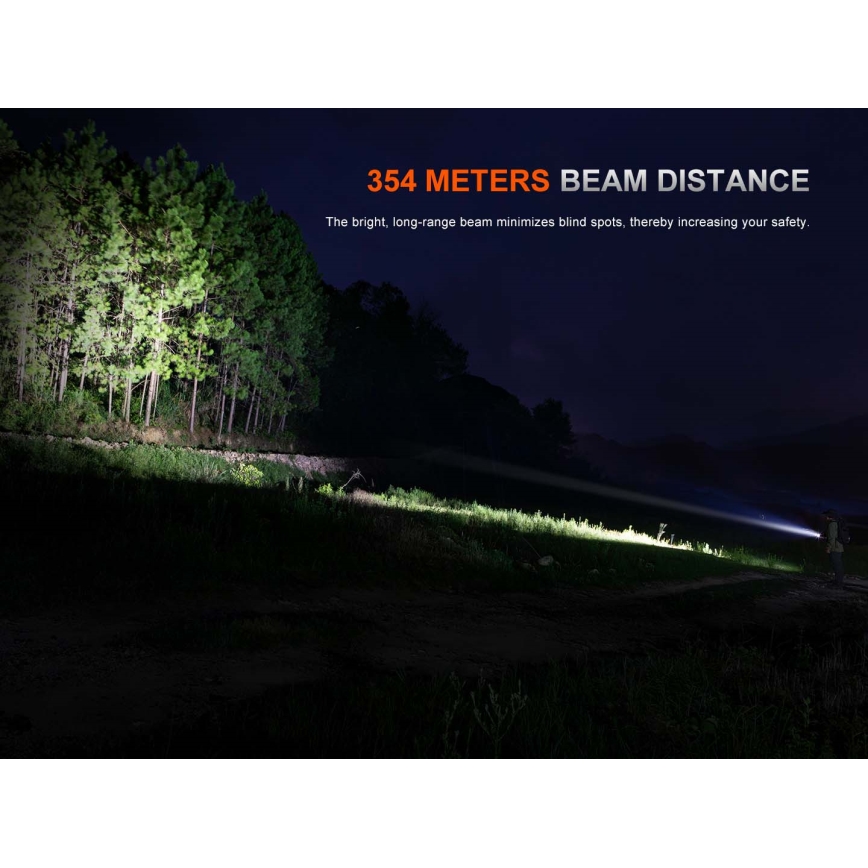 Fenix PD26RACE - regulējams uzlādējams LED lukturis, USB uzlāde, 1600 mAh, IP68, 1300 lm, 556 h, melns