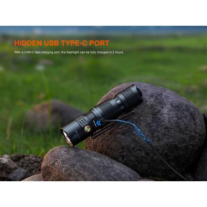 Fenix PD26RACE - regulējams uzlādējams LED lukturis, USB uzlāde, 1600 mAh, IP68, 1300 lm, 556 h, melns