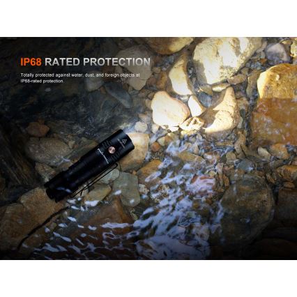 Fenix PD26RACE - regulējams uzlādējams LED lukturis, USB uzlāde, 1600 mAh, IP68, 1300 lm, 556 h, melns